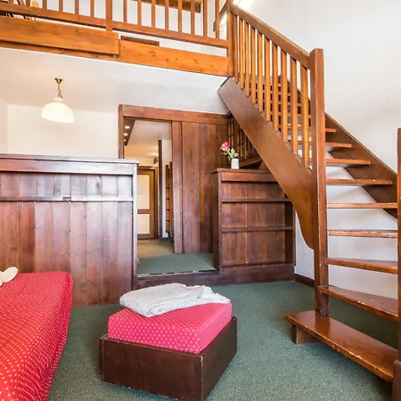 Hotel apartamentowy Pierre & Le Mont D'arbois